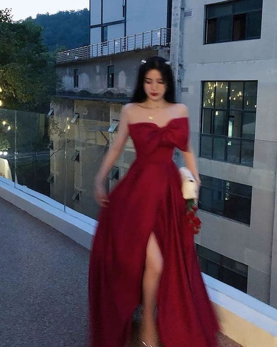 Strapless A Line Burgundy Long Prom Dress With Slit SP451