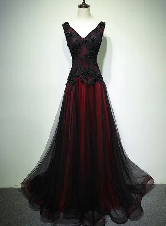 A Line Black Red V Neck Tulle Prom Dress Beaded Long Evening Gown SP316