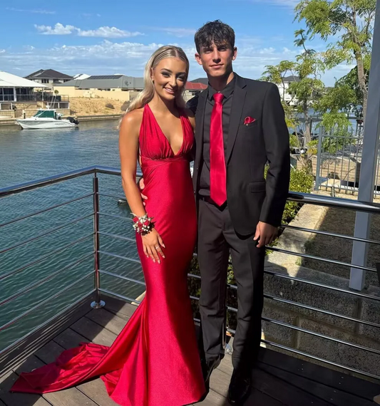 Red Deep V Neck Mermaid Long Prom Dresses With Train SP308