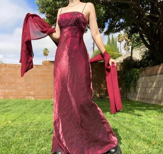 Spaghetti Straps Evening Dress Burgundy Sheath Prom Dresses SP314