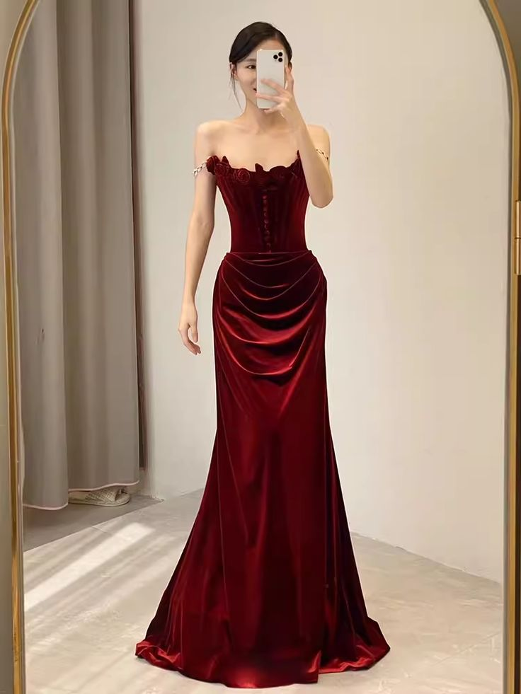 Mermaid Strapless Red Velvet Long Prom Dress SP638